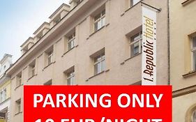 1 Republic Hotel Prague 4*